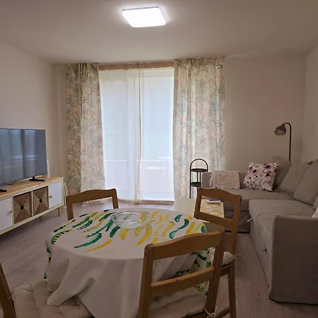 Atea Perla Апартамент *