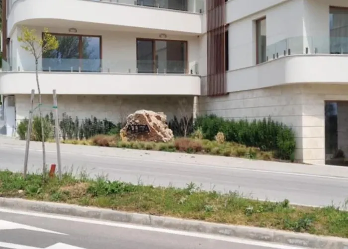 Atea Perla Апартамент Каварна